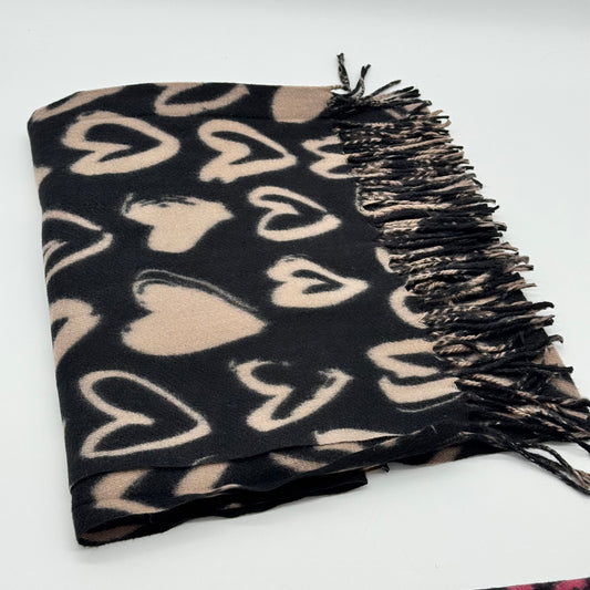 Soft Winter Heart Print Scarf