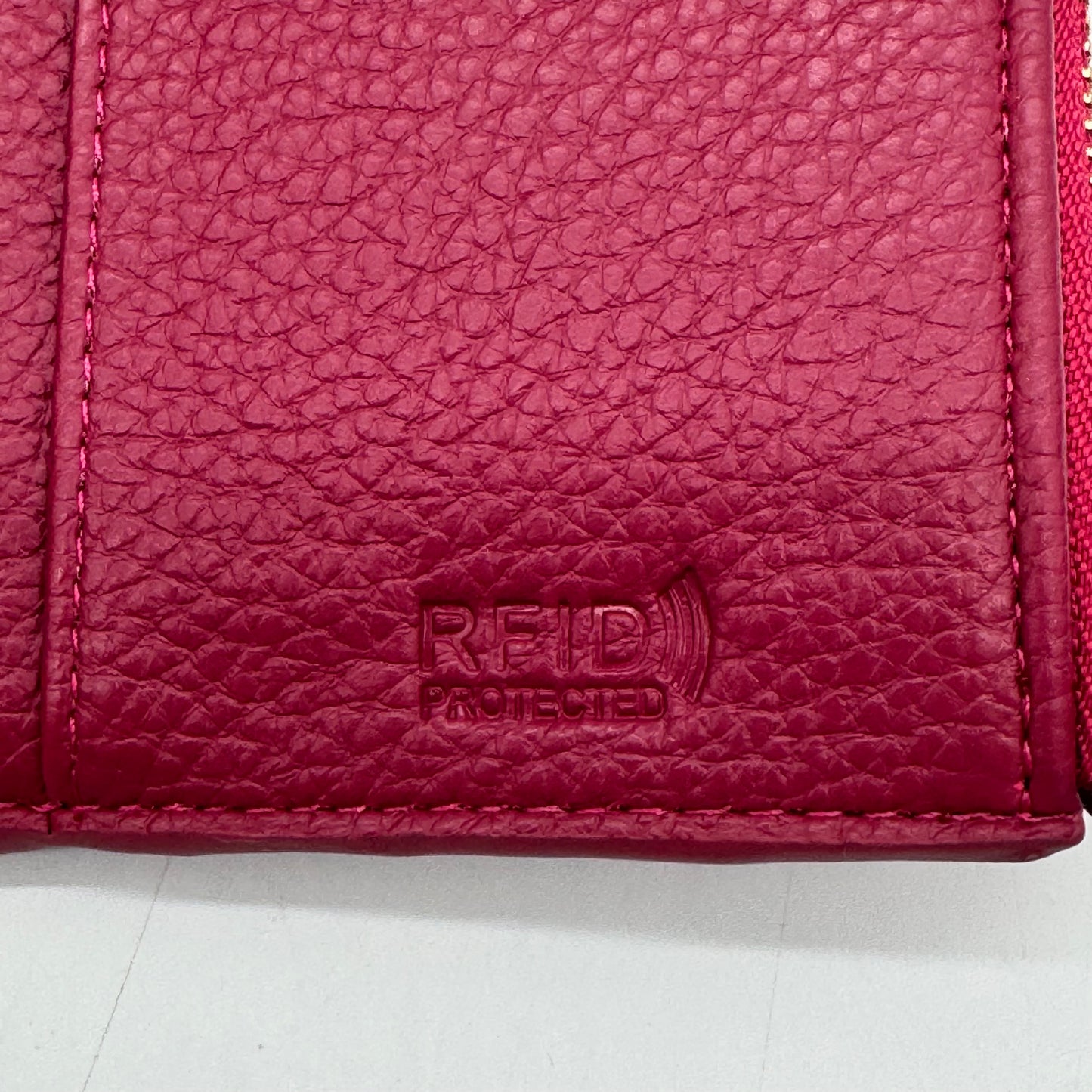 Faux Leather RFID Bifold Purse