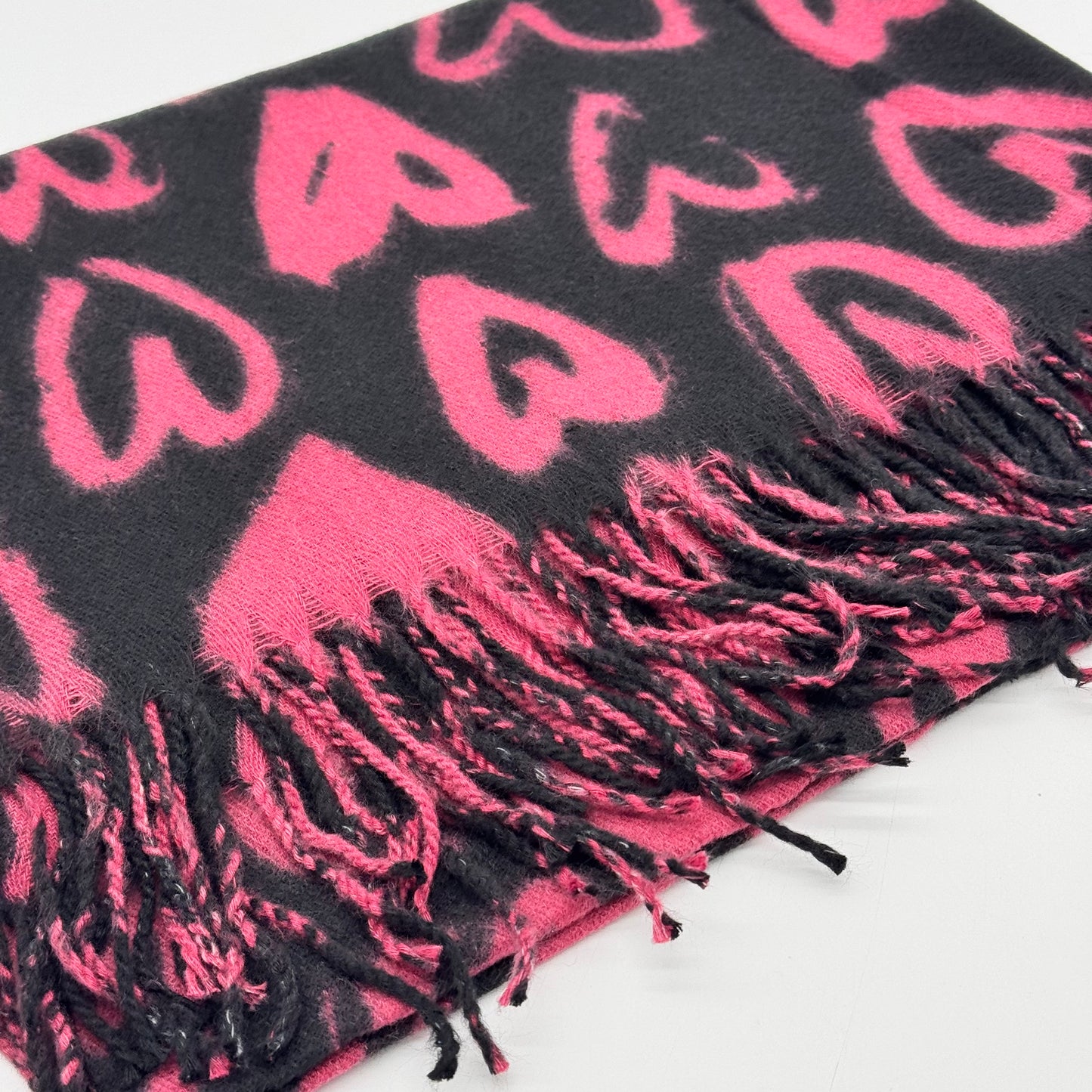 Soft Winter Heart Print Scarf